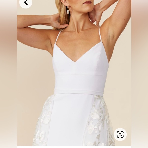 Park & Fifth Victoria Skirt Cape - Picture 2 of 4